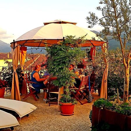 B&B Il Marchese Del Grillo Сулмона Екстериор снимка