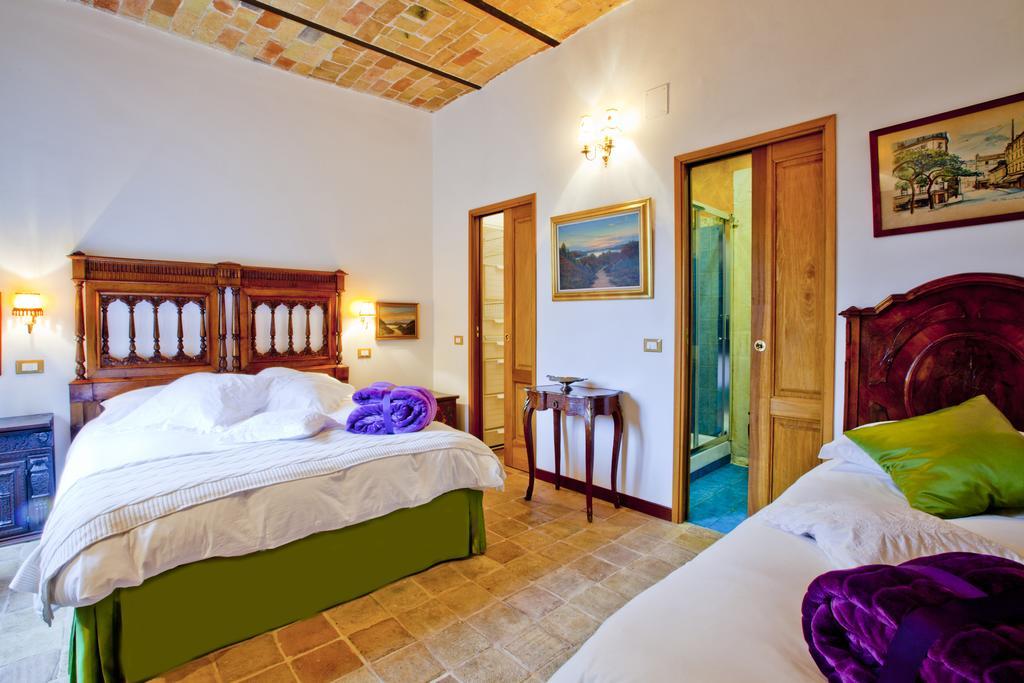 B&B Il Marchese Del Grillo Сулмона Стая снимка