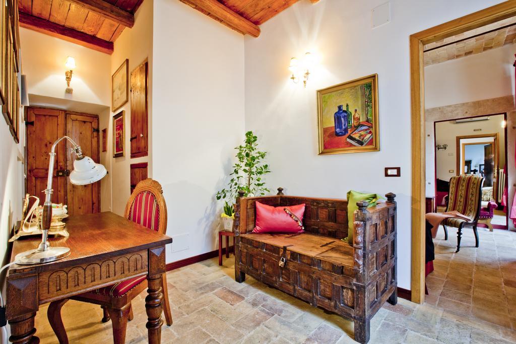 B&B Il Marchese Del Grillo Сулмона Екстериор снимка