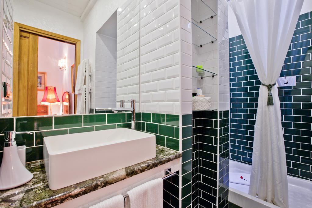 B&B Il Marchese Del Grillo Сулмона Стая снимка